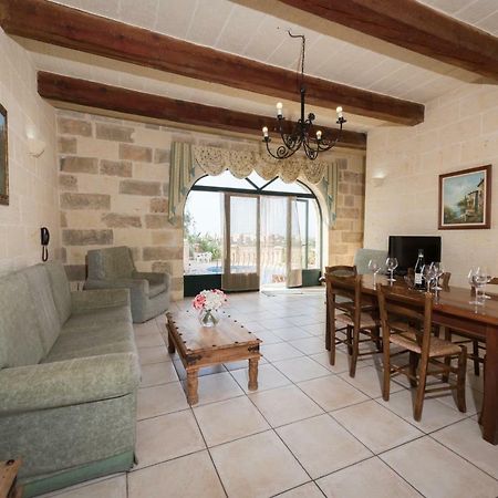 Valley View - Holiday Farmhouse With Private Pool Nadur ภายนอก รูปภาพ